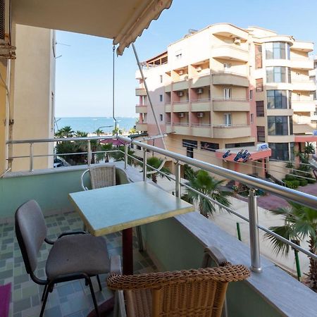 Comfortable Apartment Next To The Beach Дуррес Экстерьер фото